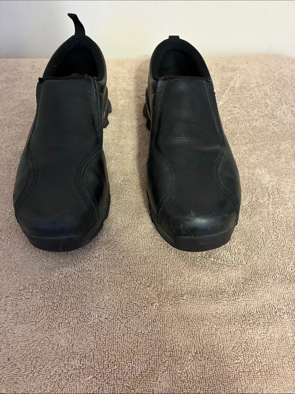 Men’s size 14W Nautilus Black Slip-On Leather Work Loafers